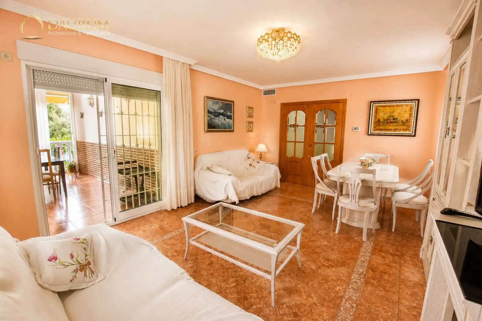 Sala d'estar de Casa o xalet en venda en Alicante / Alacant amb Aire condicionat, Calefacció i Terrassa