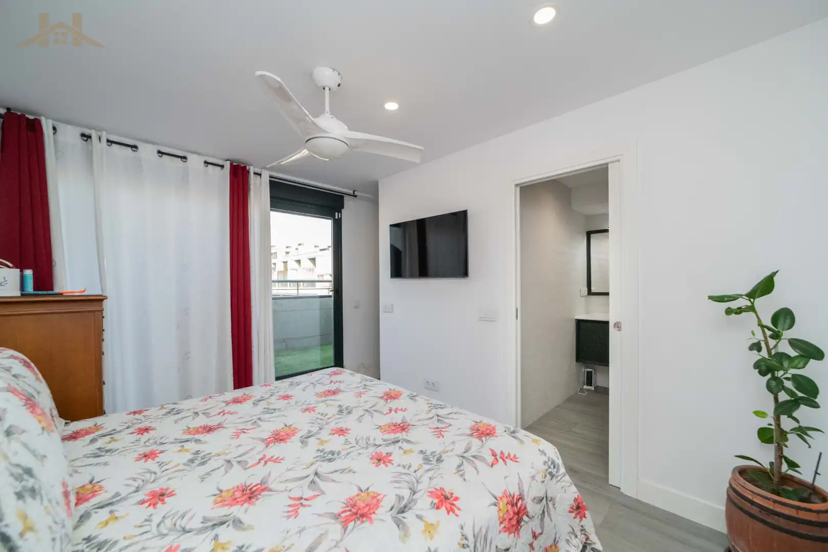 Duplex with pool for sale in Avenida del Cerro del Águila 13, imagen 14