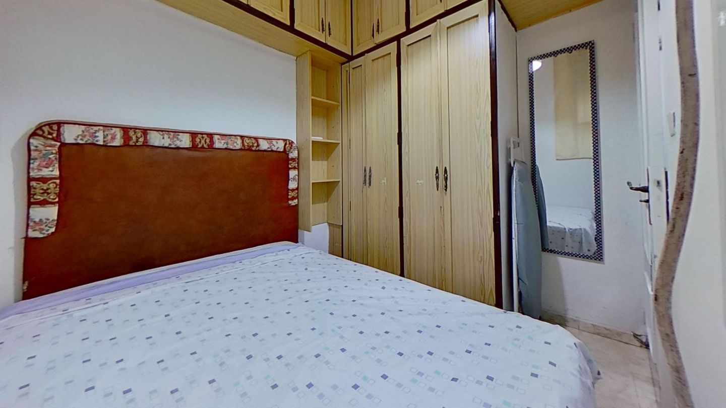 Dormitori de Pis de lloguer en  Madrid Capital amb Aire condicionat, Calefacció i Rentadora