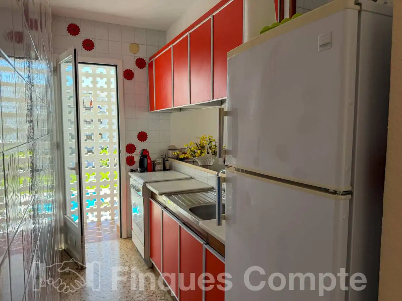 Cuina de Apartament en venda en Roda de Berà amb Terrassa i Moblat