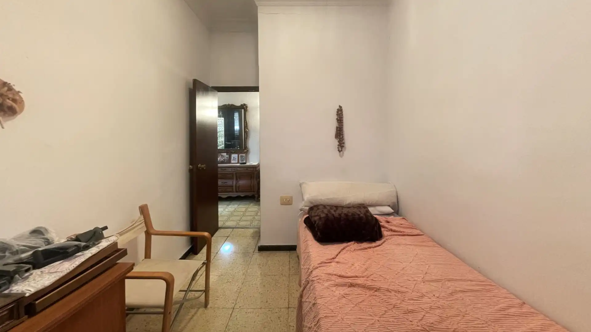 Habitación de Edificio en venta en Alcoy / Alcoi