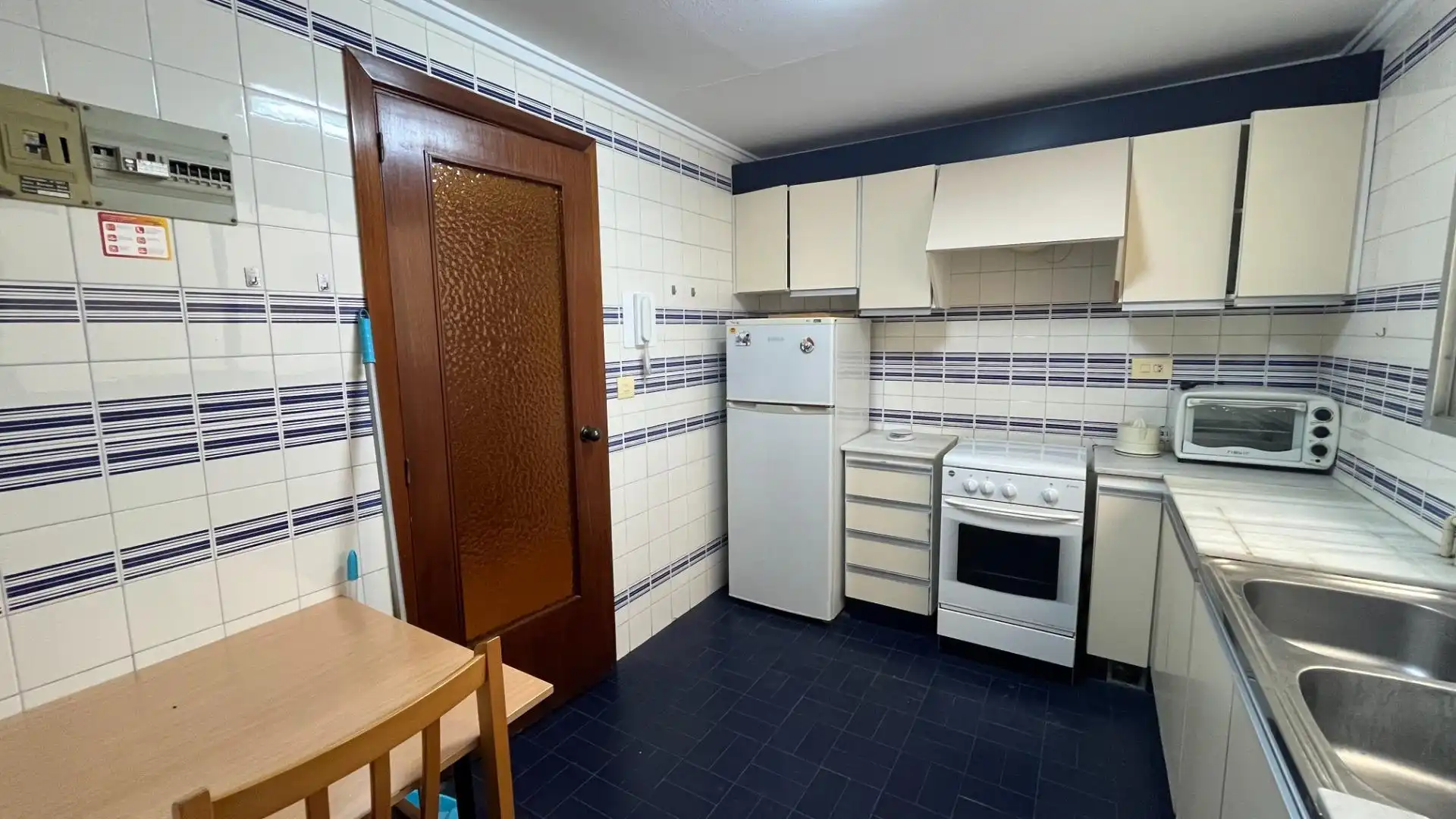 Kitchen of Apartments for rent in Valencia