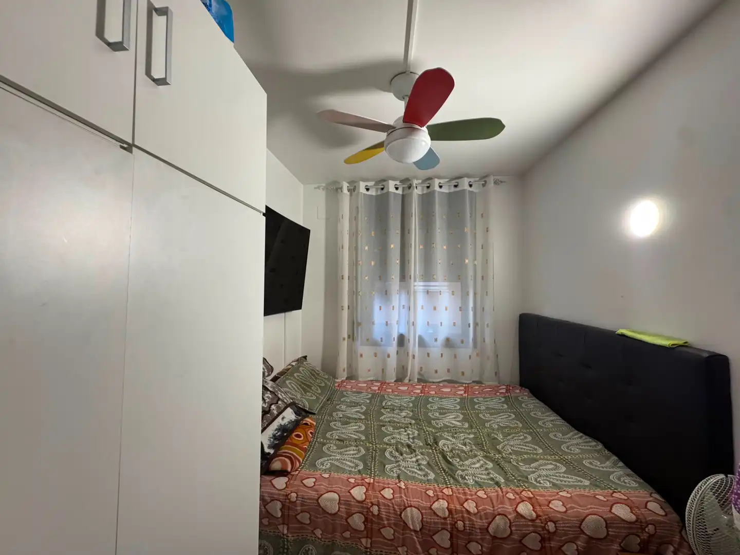 Habitación de Piso en venta en Olot con Calefacción, Trastero y Balcón