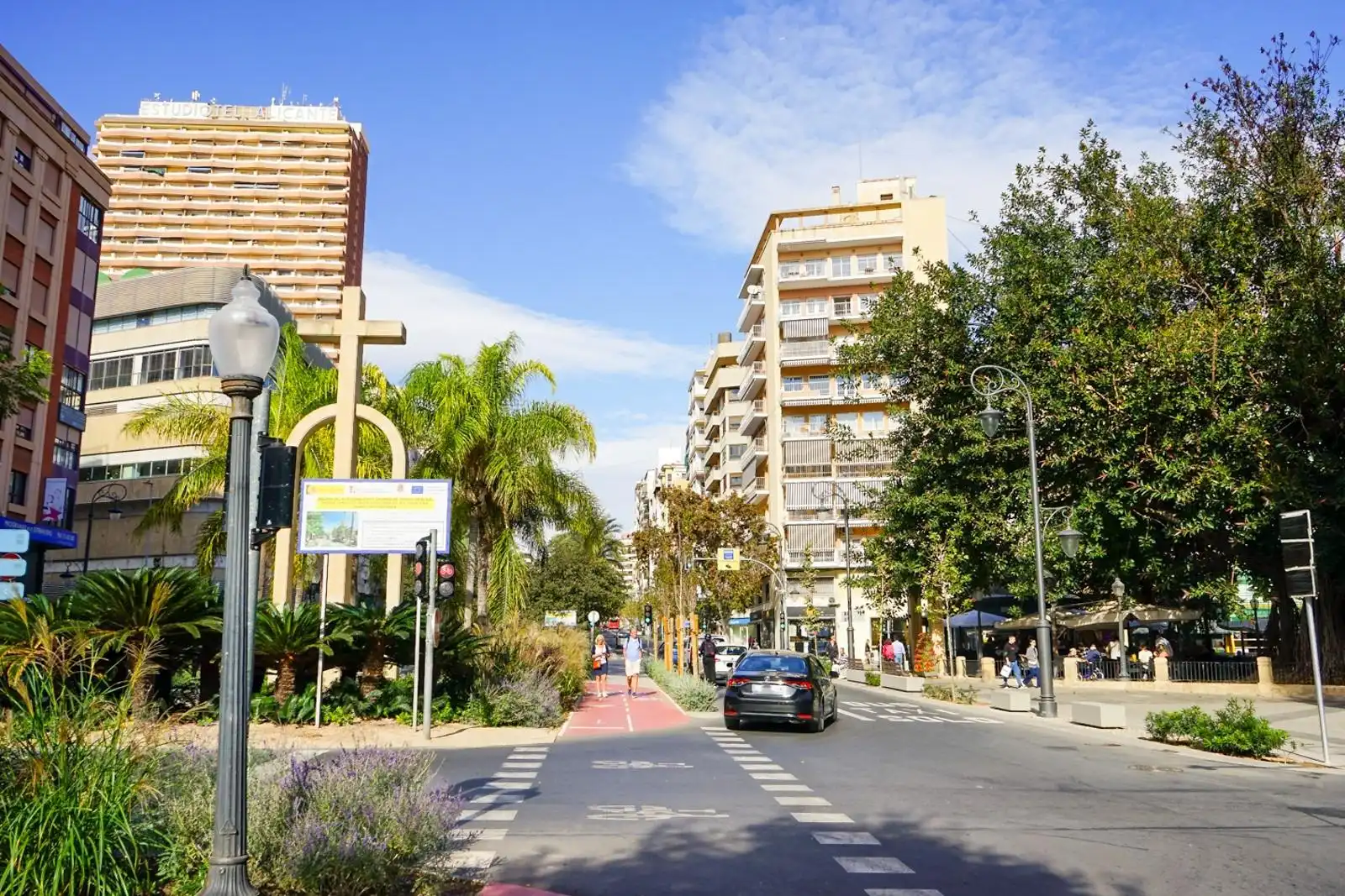 Vista exterior de Pis en venda en Alicante / Alacant
