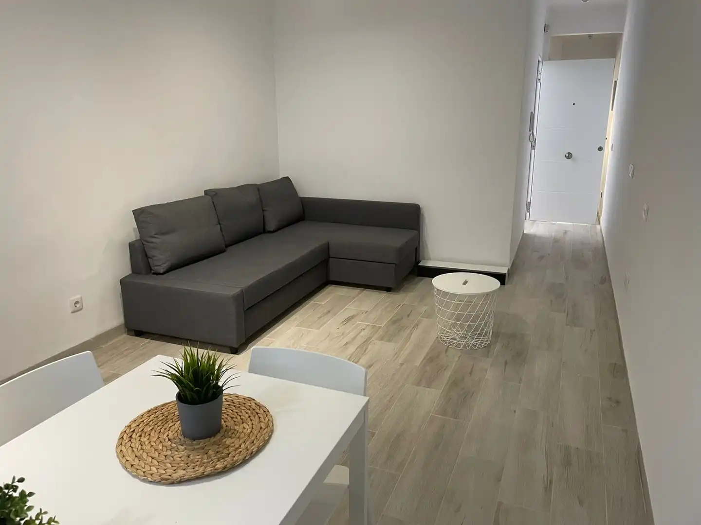 Sala de estar de Piso de alquiler en Castellón de la Plana / Castelló de la Plana con Terraza, Amueblado y Balcón