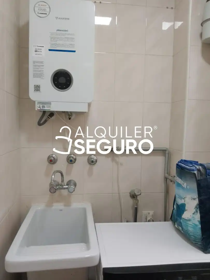 Pis amb ascensor de lloguer a diego hernandez, imagen 14