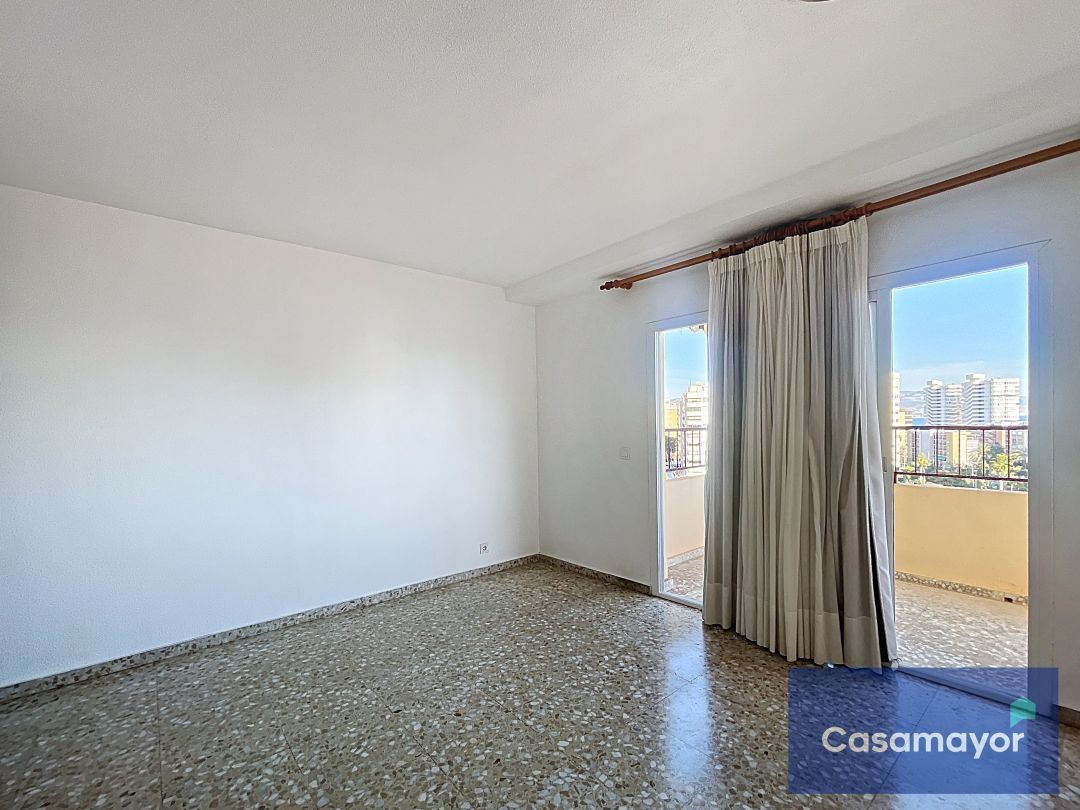 Dormitori de Pis en venda en Alicante / Alacant amb Aire condicionat, Jardí privat i Terrassa