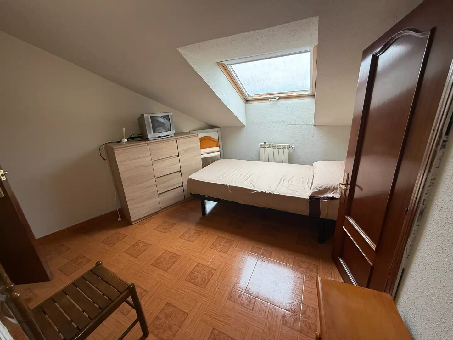 Dormitori de Edifici en venda en Siero amb Alarma