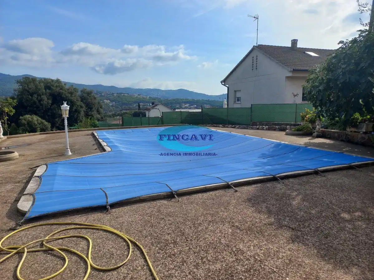 Piscina de Casa o xalet en venda en Bigues i Riells del Fai amb Calefacció, Terrassa i Traster