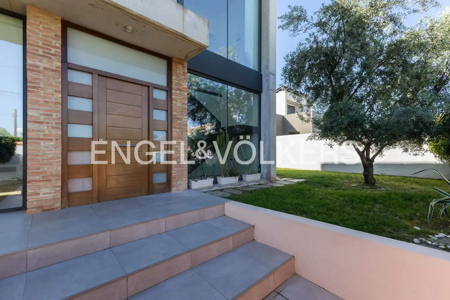Casa o chalet en venta en L'Eliana con Aire acondicionado, Calefacción y Jardín privado