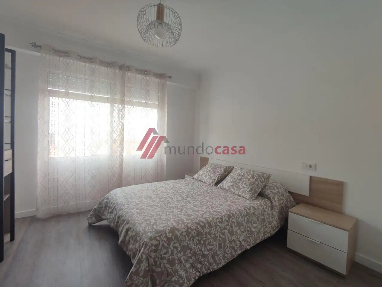 Flat for rent in Avda. de Vigo, Centro