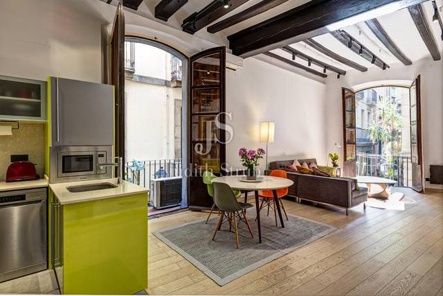 Piso en Venta en Dels Mirallers en Sant Pere, Sta. Caterina i la Ribera