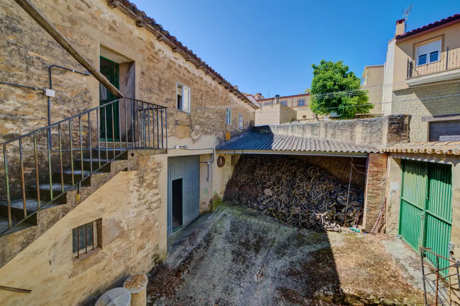 Vista exterior de Casa o chalet en venta en Pueyo / Puiu con Calefacción, Jardín privado y Terraza