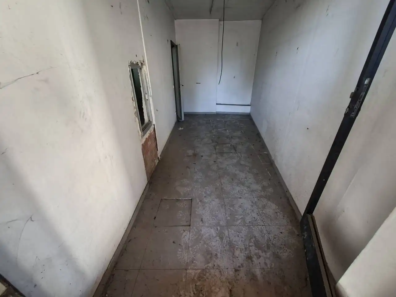 Local comercial en venta en Calle CAMELIES