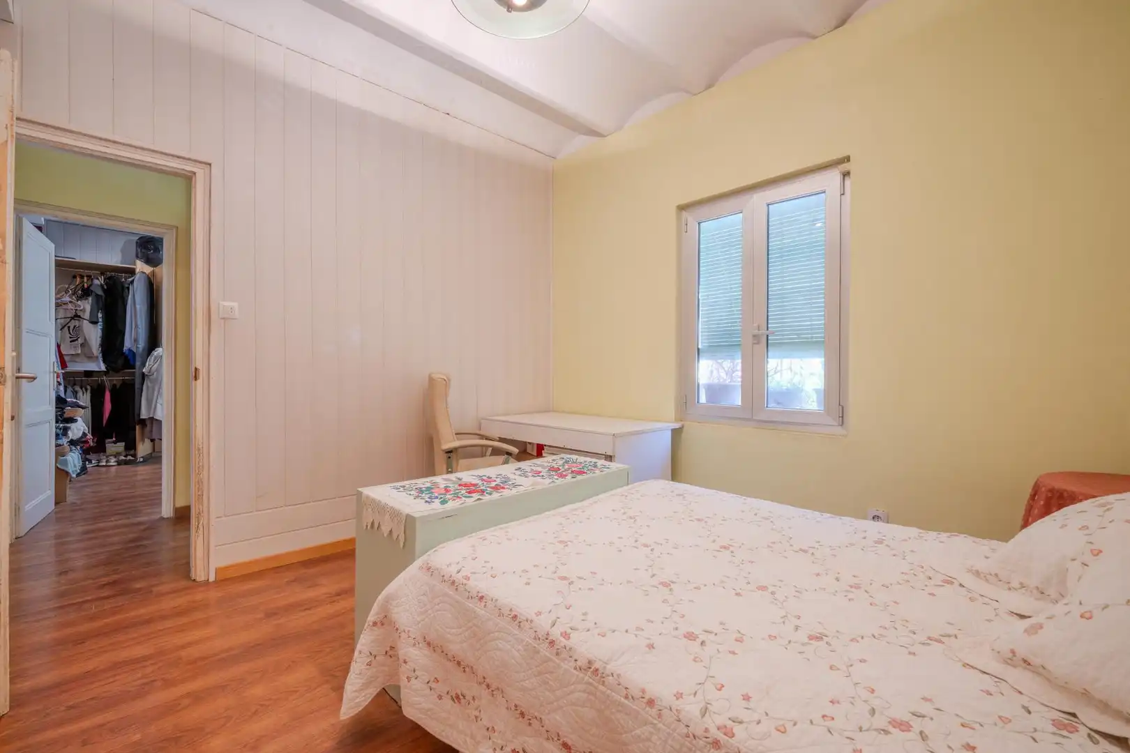 Habitación de Piso en venta en Girona con Parquet