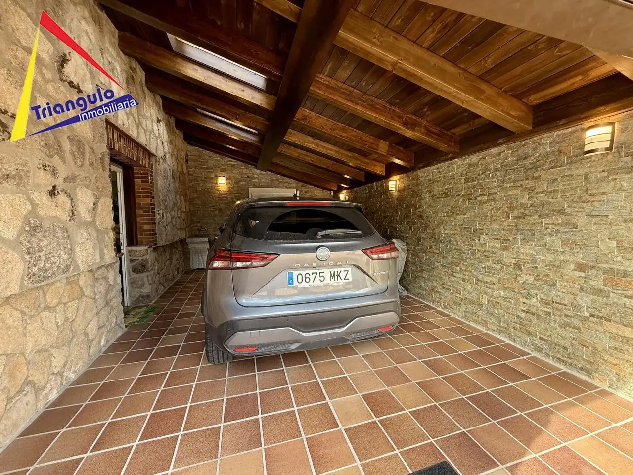 Parking de Casa o chalet en venta en Otero de Herreros con Calefacción y Jardín privado
