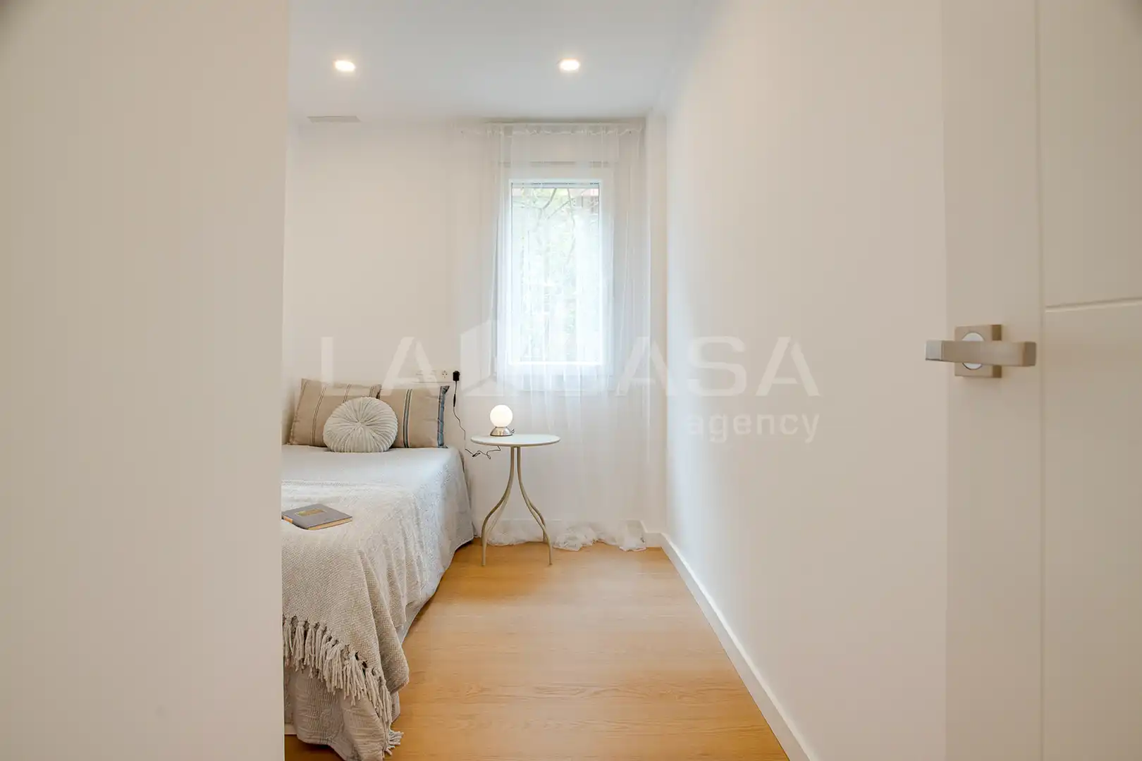 Schlafzimmer von Wohnung zum Verkauf in Barcelona mit Heizung und Balkon