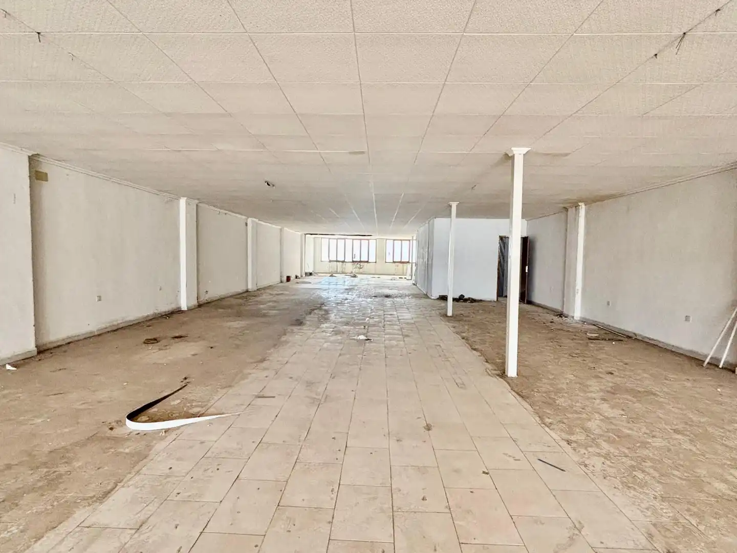 Local comercial en venda a Plaza España, imagen 7