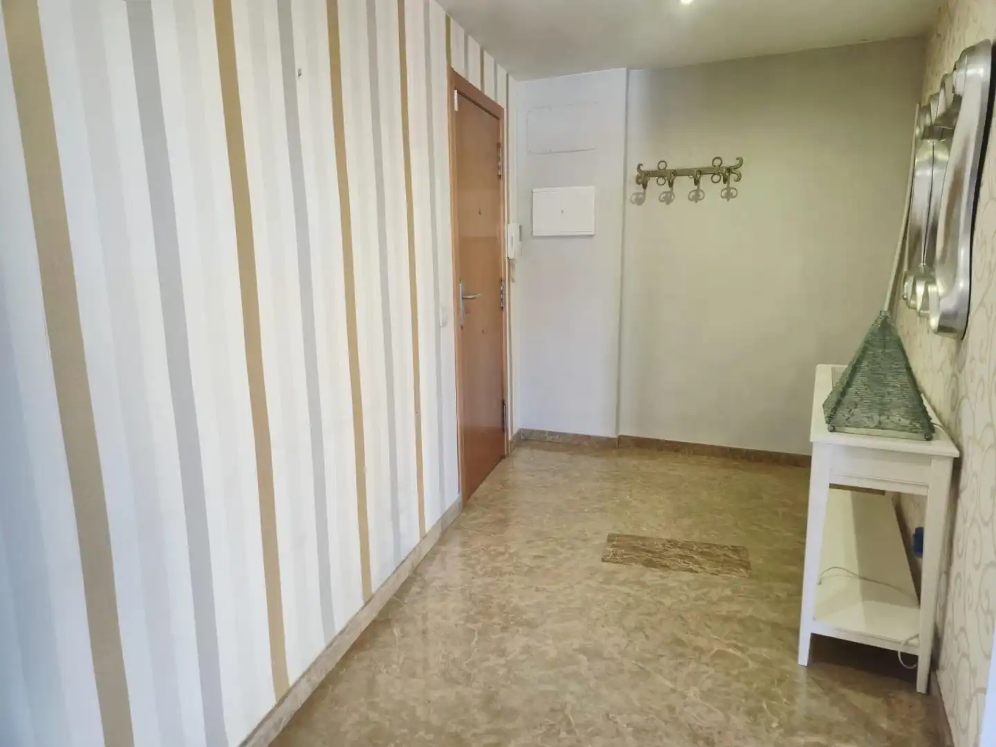 Piso de alquiler en Aldaia con Aire acondicionado, Trastero y Piscina comunitaria