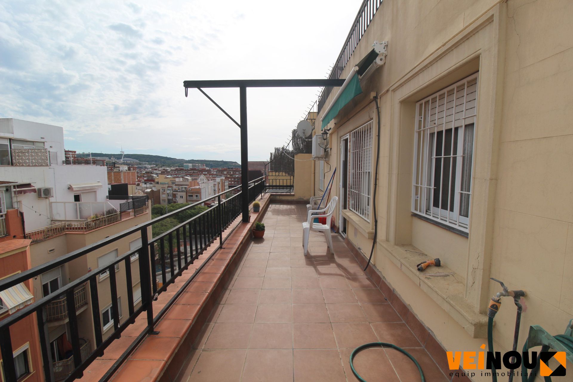 Terrace of Attic for sale in L'Hospitalet de Llobregat  with Air Conditioner, Heating and Parquet flooring
