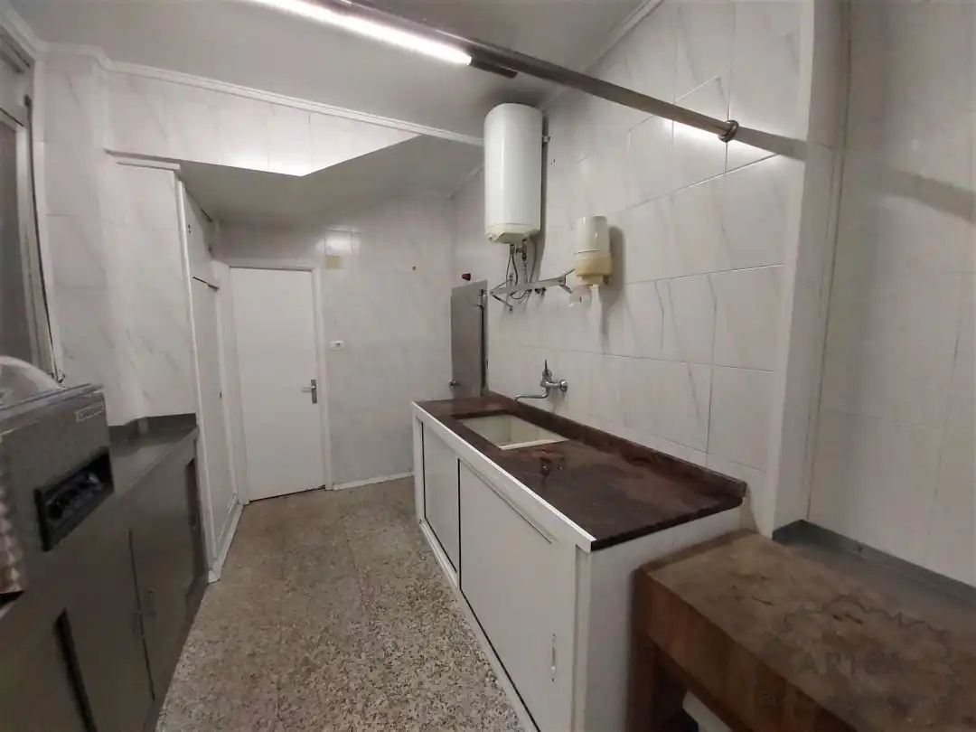 Local en venta en Sagarminaga Kalea, 48, Santutxu - Basarrate