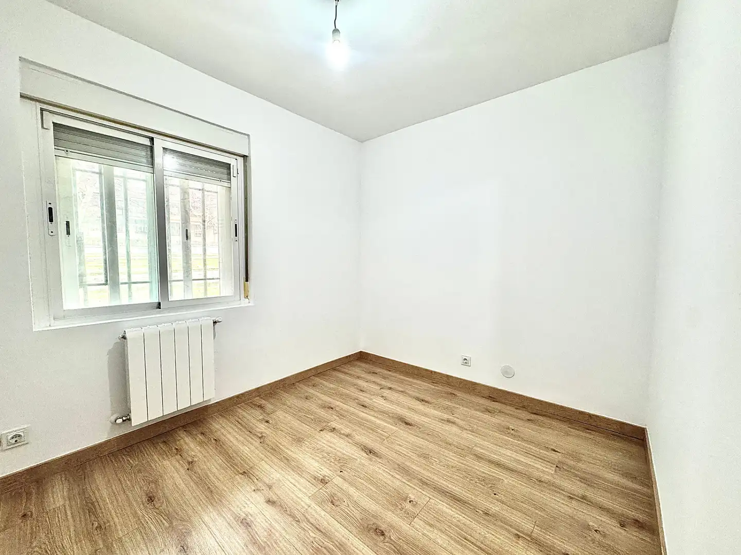 Habitación de Piso en venta en Fuenlabrada con Calefacción y Piscina comunitaria
