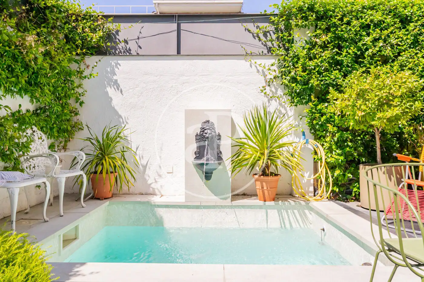 Swimming pool of Houses for rent in Madrid  with Air Conditioner, Heating and Private garden