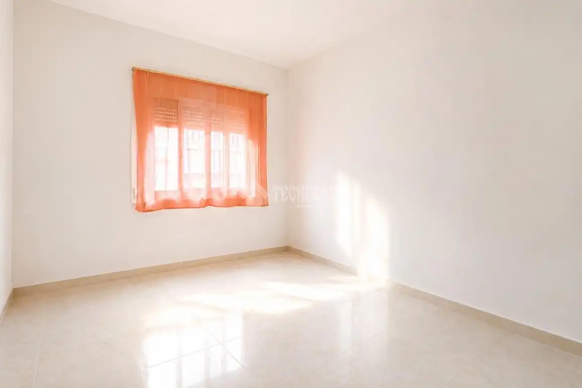 Bedroom of Flat for sale in Sant Adrià de Besòs  with Air Conditioner and Terrace