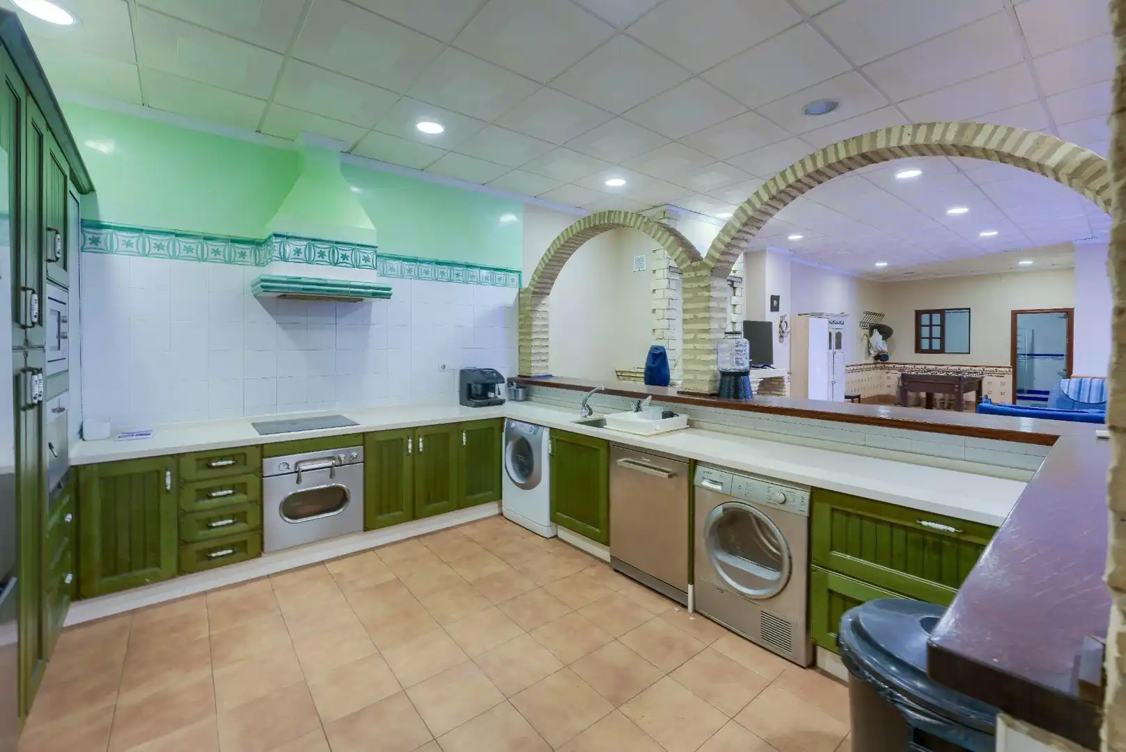 Cocina de Casa adosada en venta en La Palma del Condado con Aire acondicionado, Calefacción y Terraza