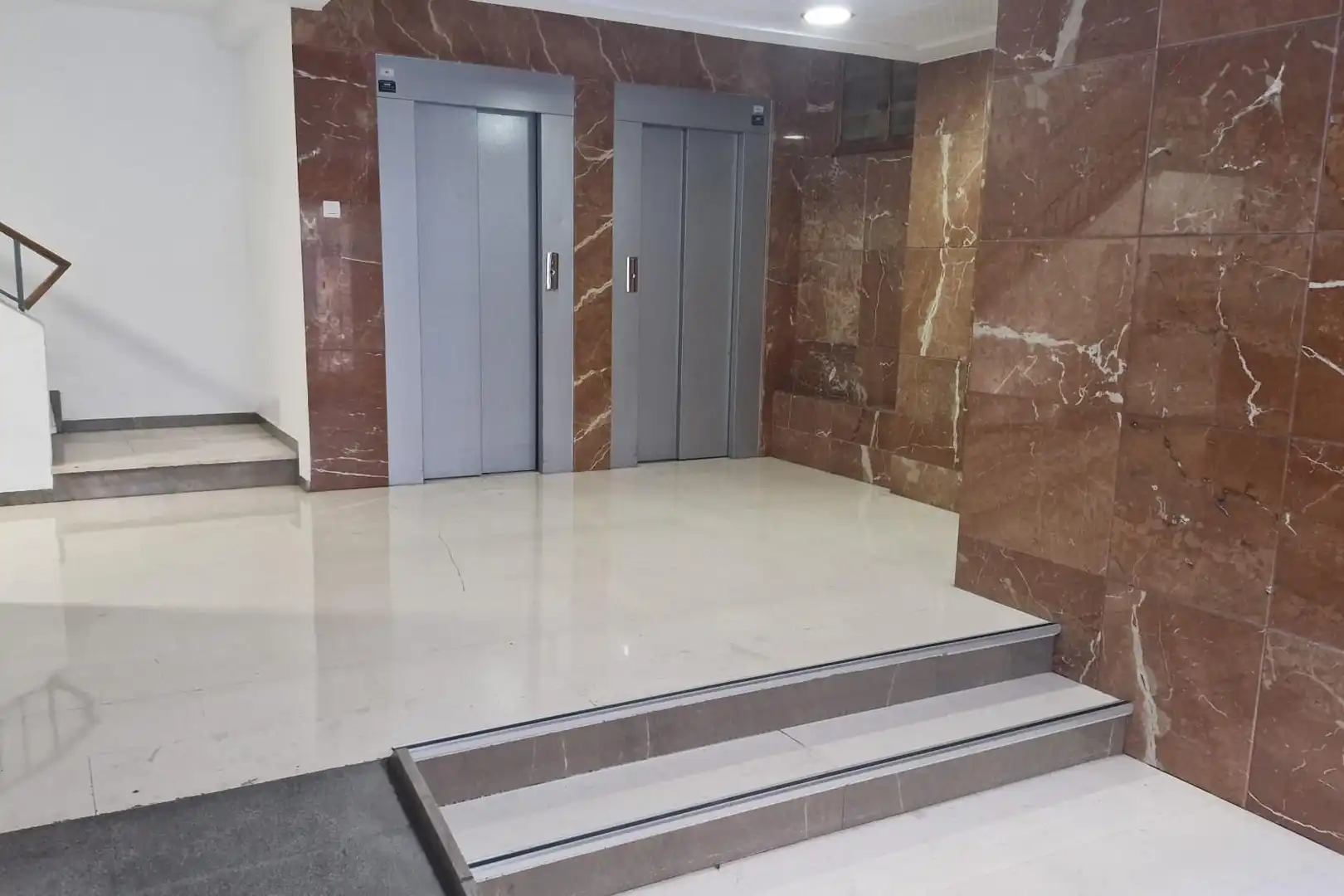 Flat for rent in Granada  with Furnished and Balcony