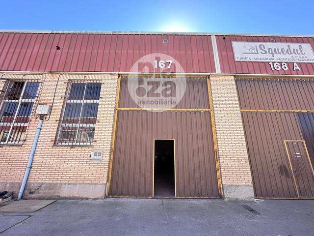 Nave industrial en Venta en Vitoria en Villafría - La Ventilla - Castañares