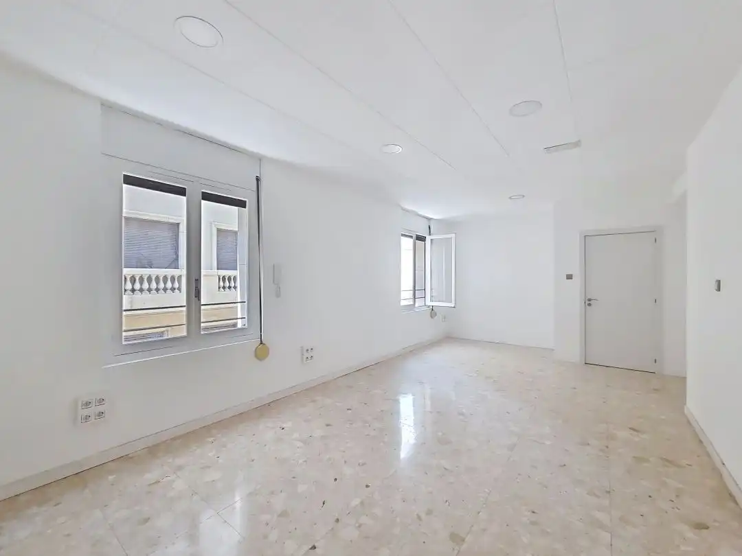 Büro zur Miete in Plaça de l'Ajuntament, Casco Antiguo - Sta. Cruz - Ayuntamiento