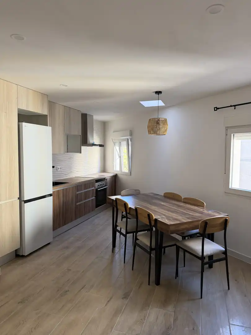 Kitchen of Flat for rent in Casco Urbano