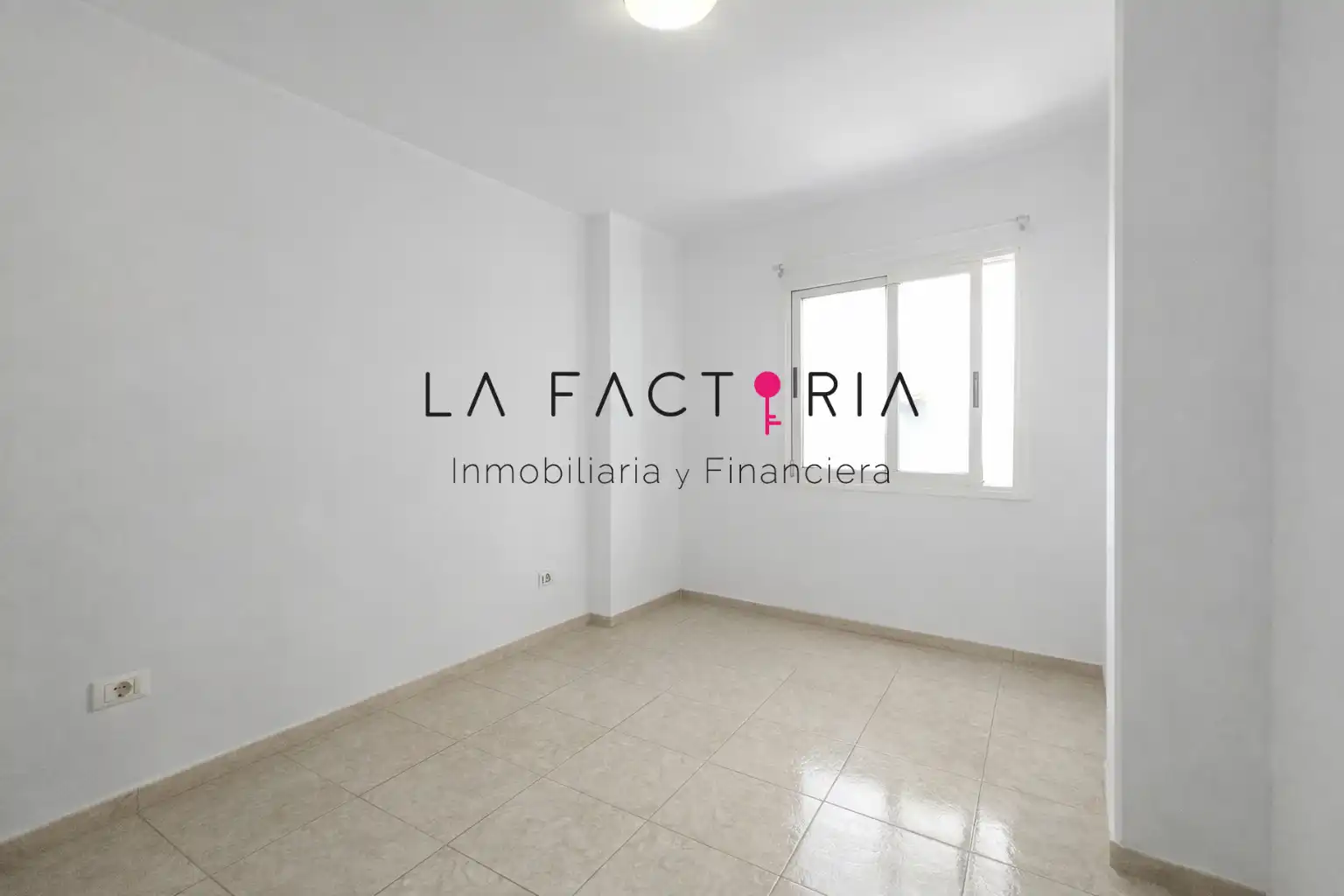Vista exterior de Piso en venta en San Miguel de Abona con Terraza, Amueblado y Horno