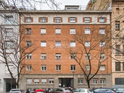 Exterior view of Flat for sale in  Madrid Capital  with Air Conditioner, Heating and Terrace