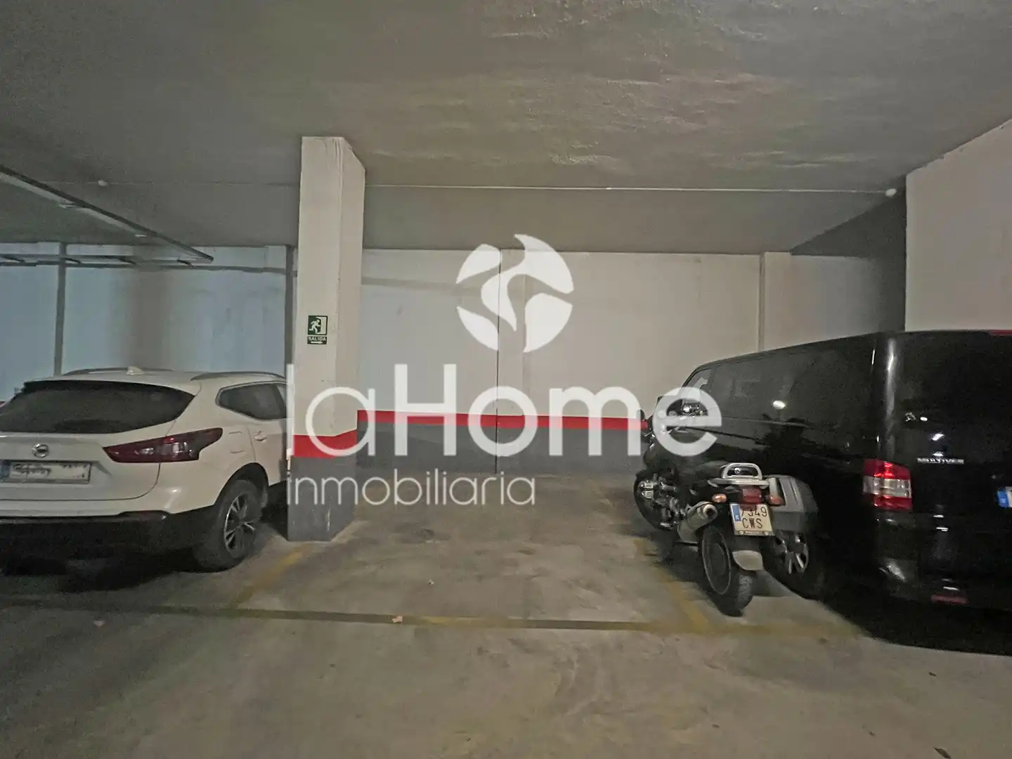 Parking of Apartments for rent in Paterna  with Air Conditioner, Terrace and Furnished