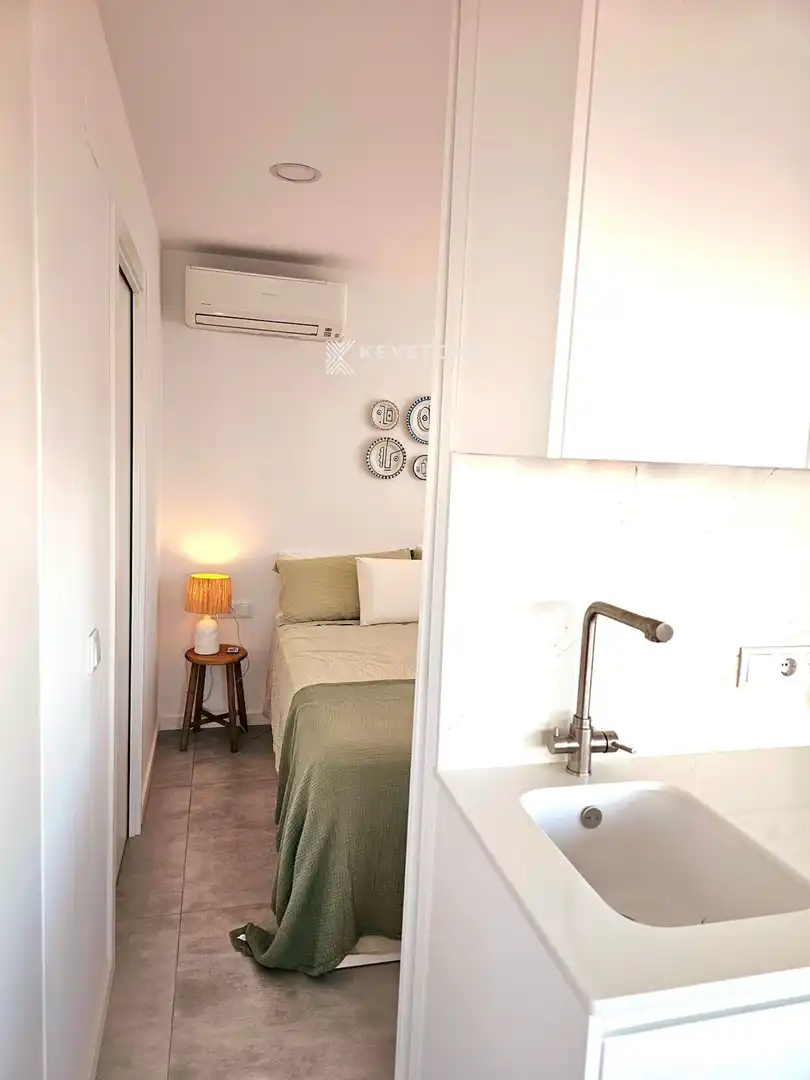 Habitación de Ático de alquiler en Alicante / Alacant con Aire acondicionado, Calefacción y Terraza