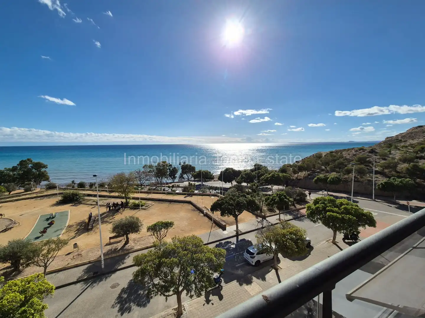 Vista exterior de Apartament de lloguer en Villajoyosa / La Vila Joiosa amb Aire condicionat, Jardí privat i Terrassa