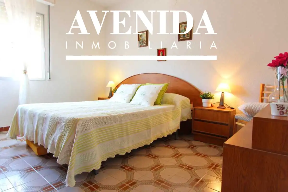 Bedroom of Houses for sale in Oropesa del Mar / Orpesa  with Air Conditioner and Terrace