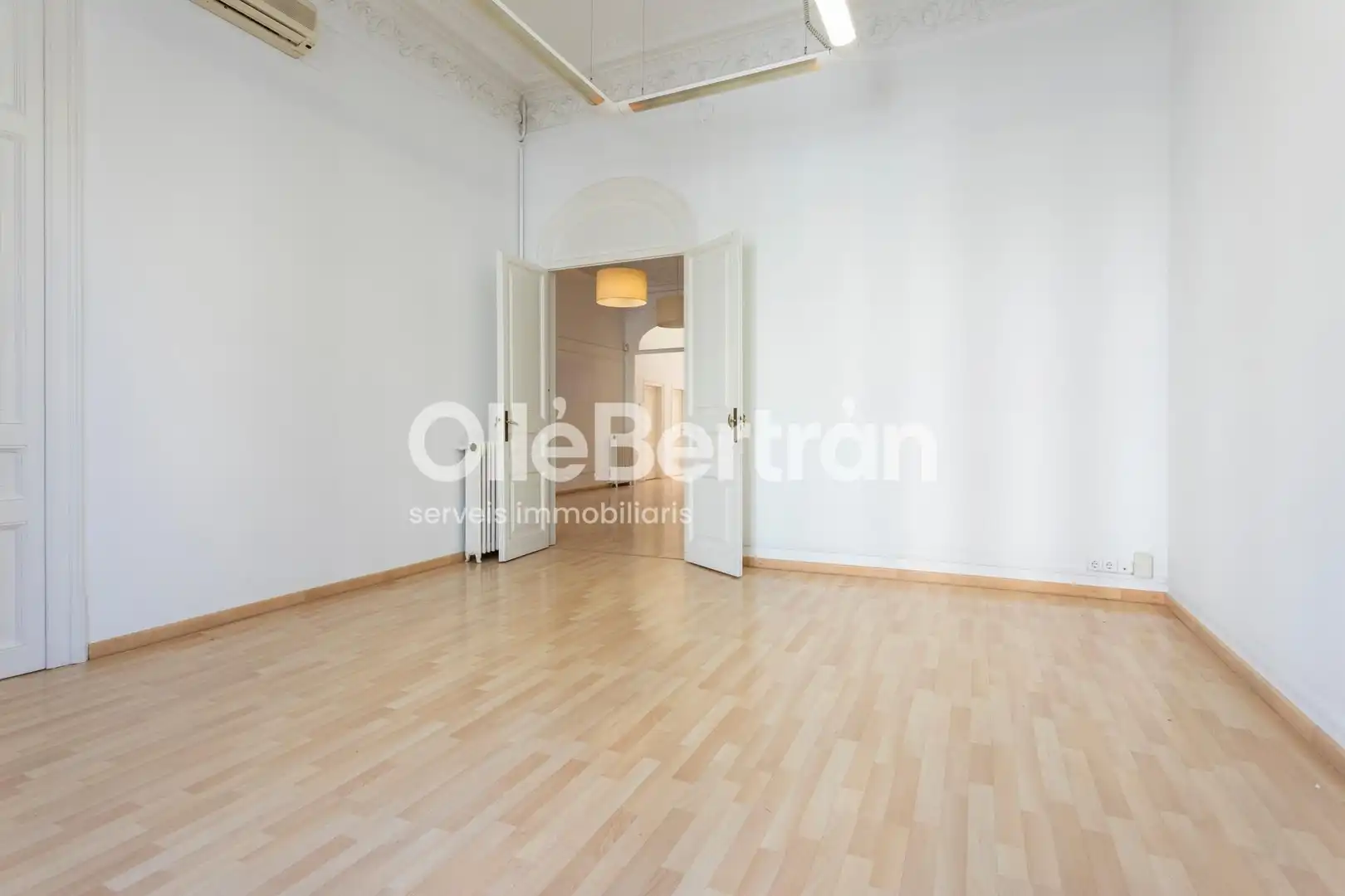 Office space with lift to rent in Diagonal, imagen 13