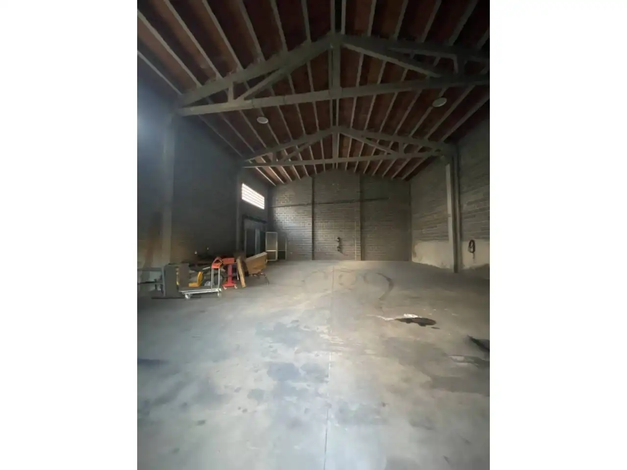 Nave industrial en venta en Sarrià de Ter