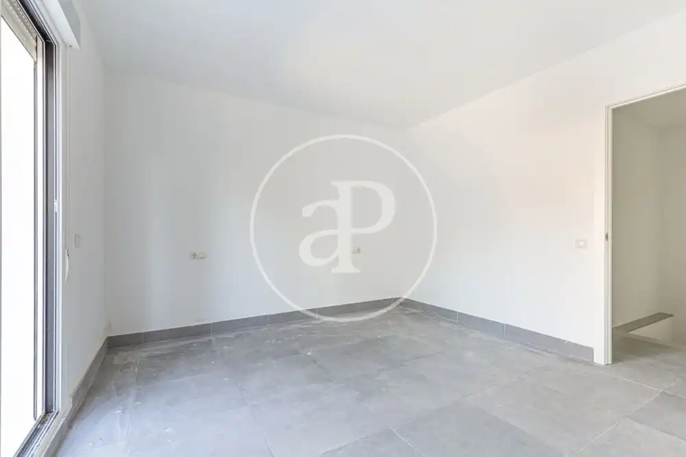 Casa aparellada amb terrassa en venda a Godelleta, imagen 20