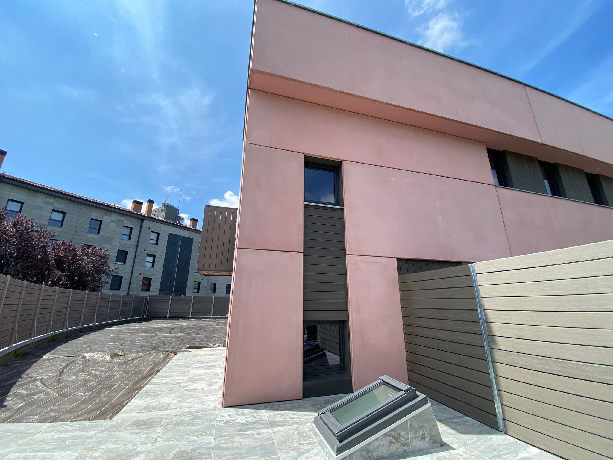 Vista exterior de Pis en venda en Elorrio amb Calefacció, Jardí privat i Terrassa