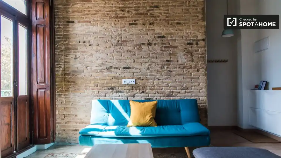 Living room of Flat for rent in Valencia  with Air Conditioner, Heating and Furnished