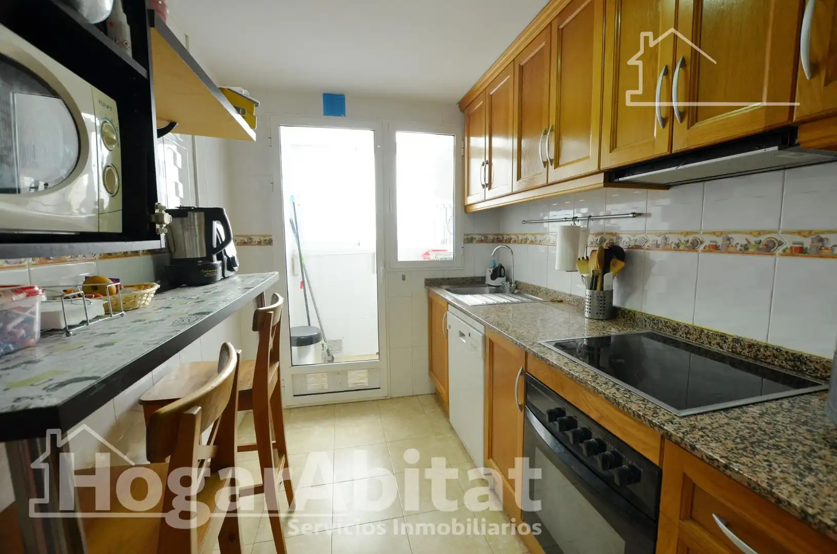 Cocina de Piso en venta en Alicante / Alacant con Calefacción, Trastero y Amueblado