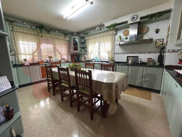 Casa-chalet en Venta en Castro de Rei