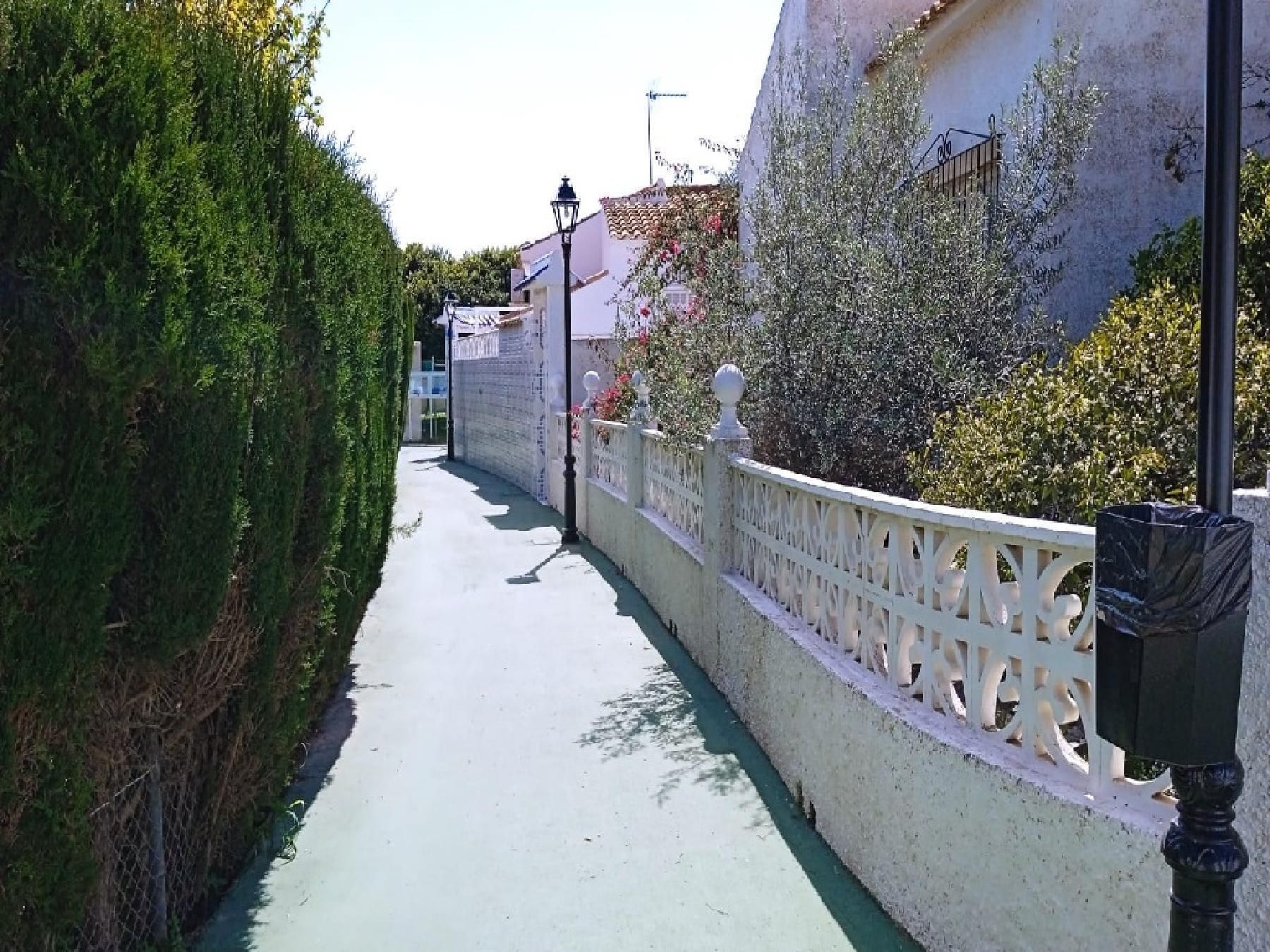 Vista exterior de Casa o chalet en venta en Orihuela