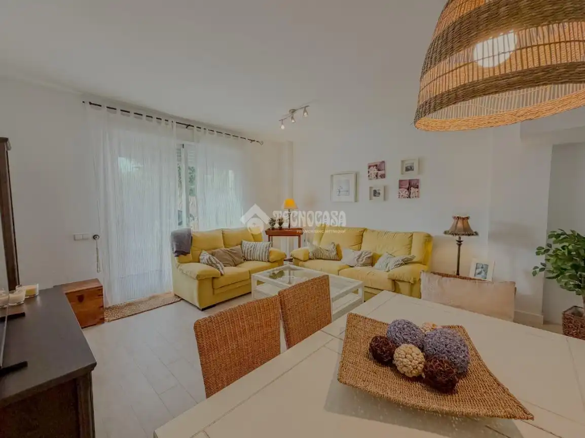 Sala de estar de Piso en venta en Rota con Aire acondicionado, Calefacción y Jardín privado