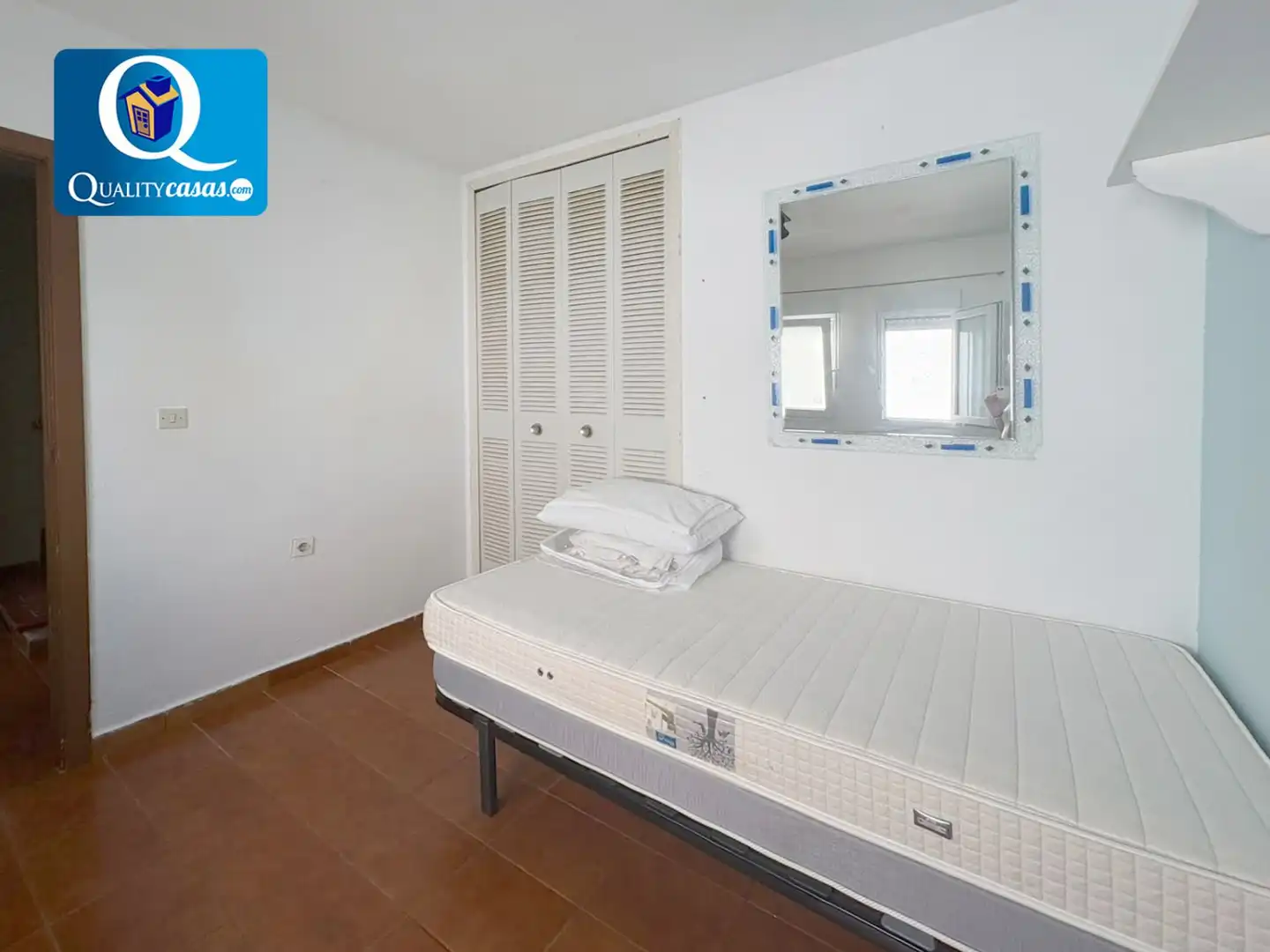 Dormitori de Casa o xalet en venda en El Campello amb Terrassa i Piscina comunitària
