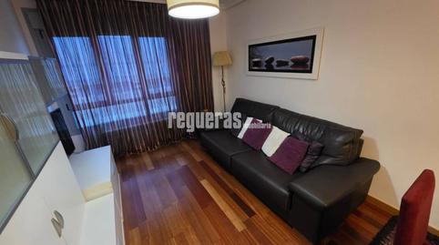 Foto 3 de Apartament de lloguer a Avenida Bruselas, HUCA - La Cadellada, Asturias